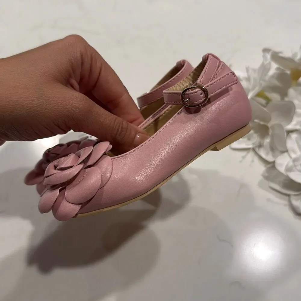 Janie and Jack Rosette Ballet Flat in Pale Pink Size 5